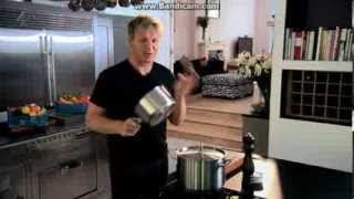 RAMSAY's Advice on choosing your best Cooking Pan