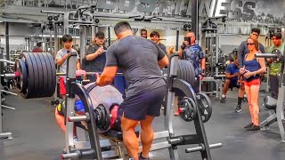 When 2 Elite Lifters Shock A Commercial Gym...👀