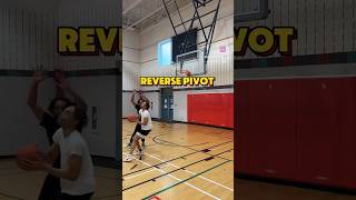 Reverse pivot tutorial 🦶 ⛹🏽♂️ #basketball #basketballtraining #footwork #ballislife