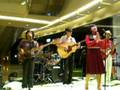 white shoes & the couples company (LIVE) - roman ketiga