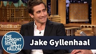 Jake Gyllenhaal Critiques His Sister's Performances