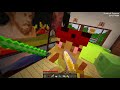 COŚ DZIWNEGO ZNAJDUJE SIĘ OBOK MOJEGO DOMU W MINECRAFT!