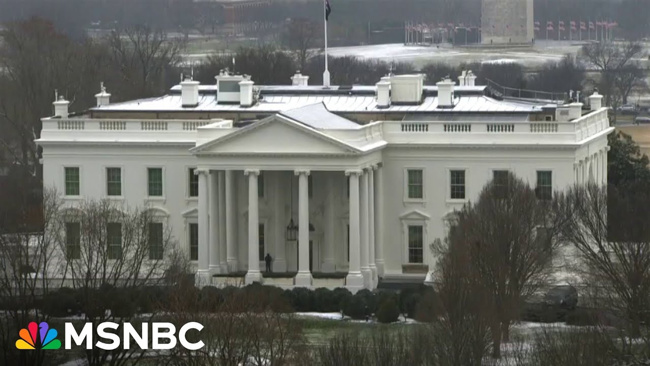 False 911 Call Reports A Fire At The White House - YouTube