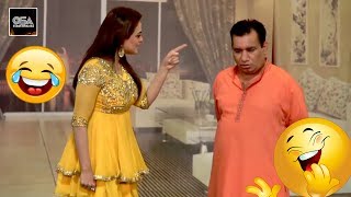 BUDHI NU THALEY LA KE RAKHNA II NASIR CHINYOTI & SOBIA KHAN 2019 New Stage Drama Best Comedy Clip😂