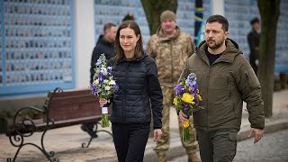 'In our hearts you've already won', Sanna Marin tells Zelenskyy on Ukraine visit