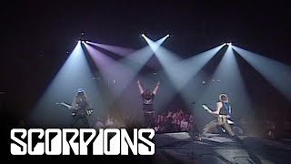 Scorpions - Rock You Like A Hurricane (Live in Berlin 1990)