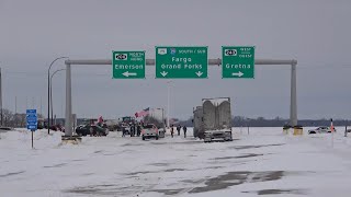 Protest blocks U.S. border crossing in Manitoba