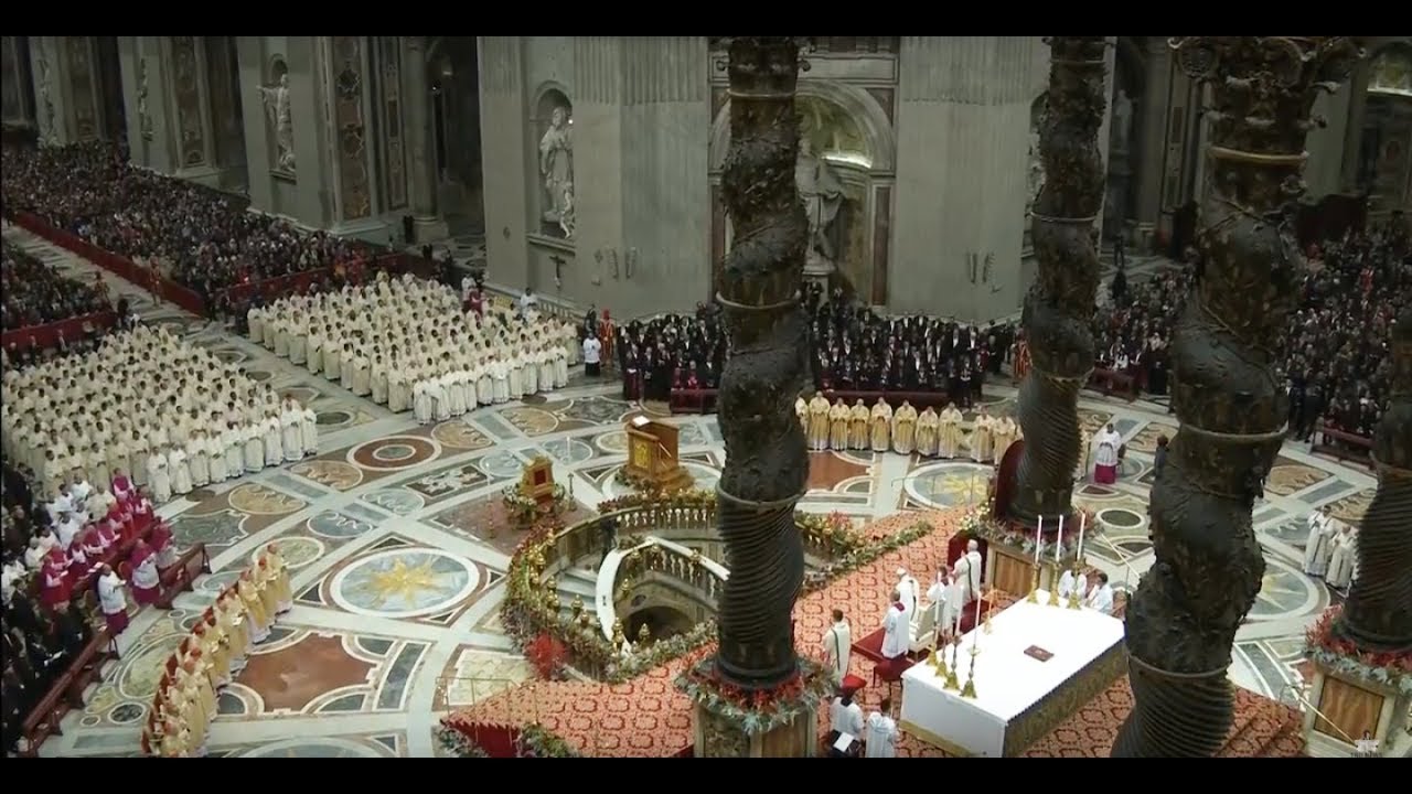 Vatican - Pope Francis Leads Christmas Eve Midnight Mass - - YouTube