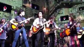 Billie Joe Armstrong Joined by Mike Dirnt onstage @ AMERICAN IDIOT ( on Broadway 1/22/11 )
