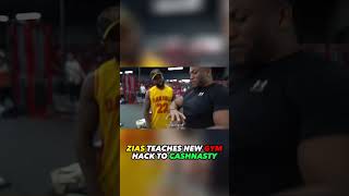 Zias Teaches Cashnasty new Life Hack at the gym 🤯