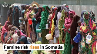 Famine risk rises as thousands flee homes in Somalia