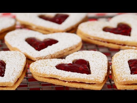 Linzer Cookies Recipe Demonstration - Joyofbaking.com Linzer Cookies Recipe Demonstration - Joyofbaking.com