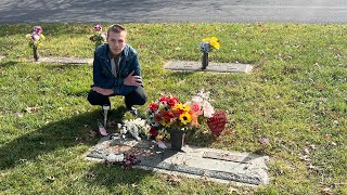 Patsy Cline’s grave and childhood home in Winchester, Virginia (Always)