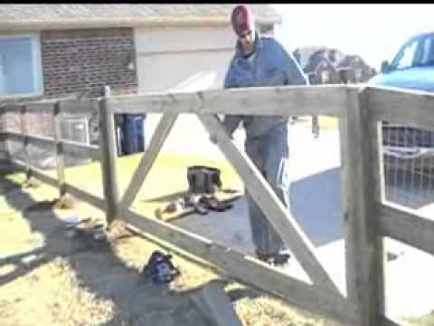 How to Build a Wood Ranch Rail With Wire Horse Fence How to Build a Wood Ranch Rail With Wire Horse Fence
