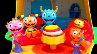 Disney Junior Henry Hugglemonster House Playset with Play-Doh - Video 223
