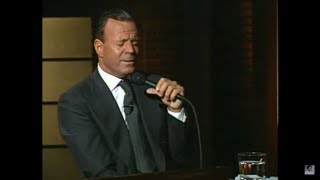 Julio Iglesias En Directo Estilo Piano Bar (Canta y cuenta sus canciones)