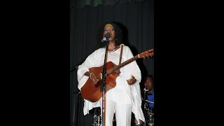 Glacia Robinson - "It's Not Over Now" (Live in NYC)