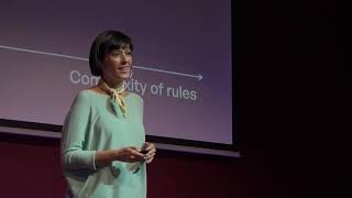 How simplicity leads to universality | Gemma De las Cuevas | TEDxFHKufstein