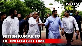 Nitish Kumar, Tejashwi Yadav Meet Bihar Governor To Stake Claim