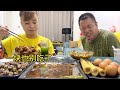 吃点好的就这样，每次都是，那就别怪我了#合理饮食拒绝浪费#eating show#eating challenge#husband and wife eating food