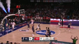 Eric Griffin with 18 Points vs. Perth Wildcats