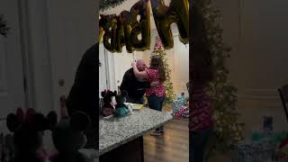 Husband loses it when he finds out she’s pregnant ❤️❤️