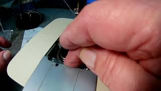 SINGER Apollo Bobbin Case Adjustment