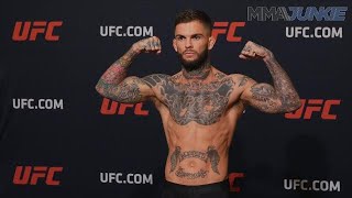 UFC 217 official weigh-in highlight: Cody Garbrandt vs. T.J. Dillashaw