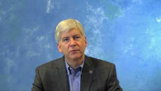 Gov. Rick Snyder discusses Detroit's financial situation