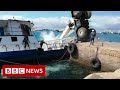 Oil spill as barge sinks in Galapagos Islands - BBC News