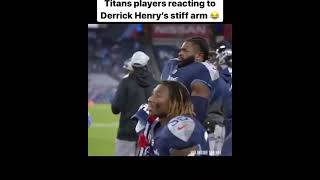 Titans players reacting to Derrick Henry's stiff arm