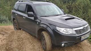 Subaru Forester против Ford Kuga по бездорожью.