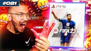 I almost broke my hand playing FIFA 23 Ultimate Team...