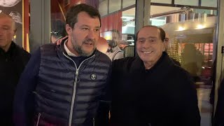 Crisi Russia-Ucraina, Salvini va a cena con Berlusconi: "Putin? Chi fa la guerra non è da seguire"