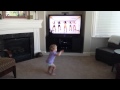 Toddler Dances to Gangnam Style (Waveya Mix)