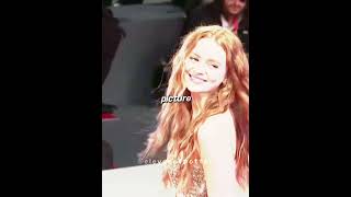 Picture, picture, smile for the picture! | Sadie Sink #keşfet #st4 #fypシ #shorts #sadiesink @M4YF1ELD #maxciyiz