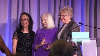 Susie Leigh Receives 2025 Stovall Award for Innovation in Patient-Centered Cancer Care