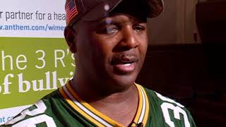 Packers legend visits La Crosse school to discuss bullying