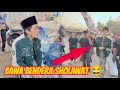 Momen Lucu Gus Iqdam Bawa Bendera Sambil Cek UMKM Pedagang Kaki Lima Di Sor Sengon