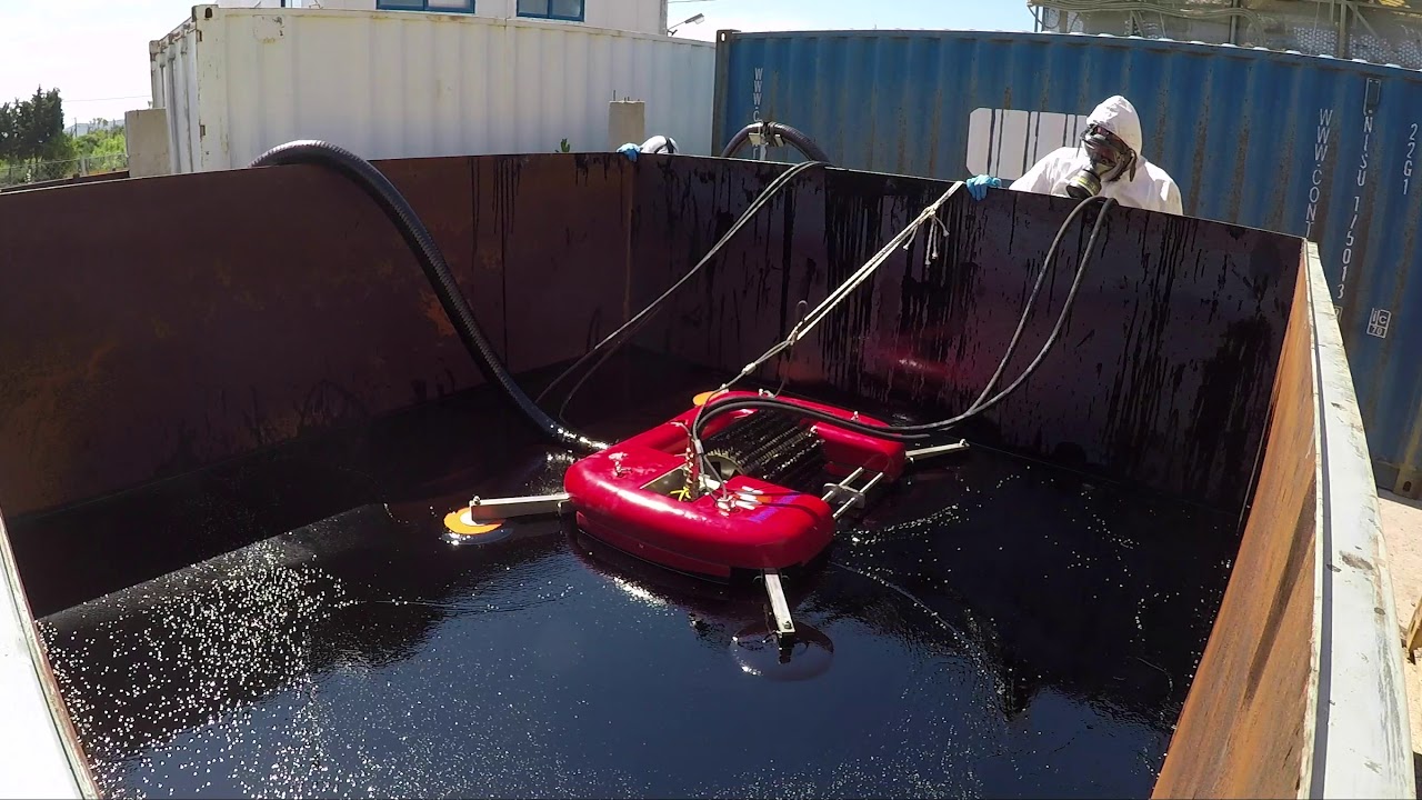 Oil Spill Response Modular & Oleophilic Recovery Skimmer - YouTube