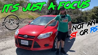2014 Focus SE (Manual) Car Review | NOT an ST or RS, seriously just a BASE Focus. 5 Speed though.