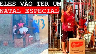 DEIXAMOS CESTAS NA FRENTE DE CASAS HUMILDES E A REAÇÃO VAI TE SURPREENDER 😭🙏🏽