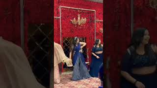 Aapni To jaise Taise Wedding Dance #desiwedding #dancewedding #indianwedding #apnitojaisetaise #2023