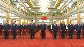 National awards ceremony to begin after Chinese national anthem
