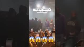 Lil tjay getting someone on stage to fight