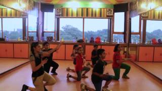 Saturday Saturday | Humpty Sharma Ki Dulhania |Dance Moves by Step2Step Dance Studio