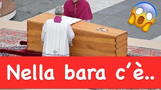 Nella bara di Papa Ratzinger c’è…