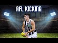 AFL kicking on the run