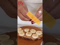 Cara Membuat Sandwich Selai Kacang dan Pisang Renyah