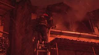 Львів: вогнеборці ліквідували пожежу в будинку з мансардою